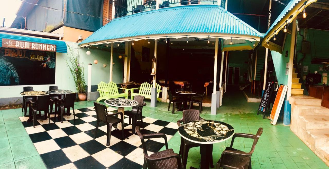 Hotel Casa Max Bocas Town Kültér fotó