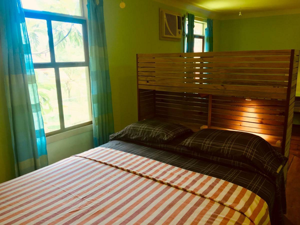 Hotel Casa Max Bocas Town Kültér fotó
